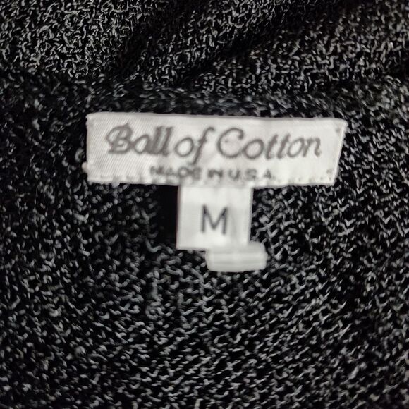 Ball of Cotton Black Lace Sweater Medium - Picture 6 of 7